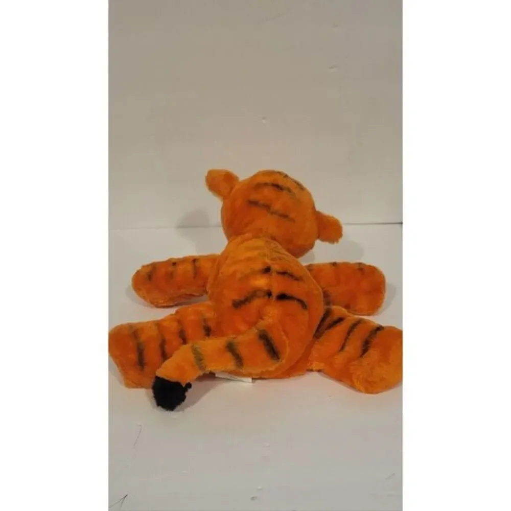 Vintage‎ Disney Tigger Laying Down Plush